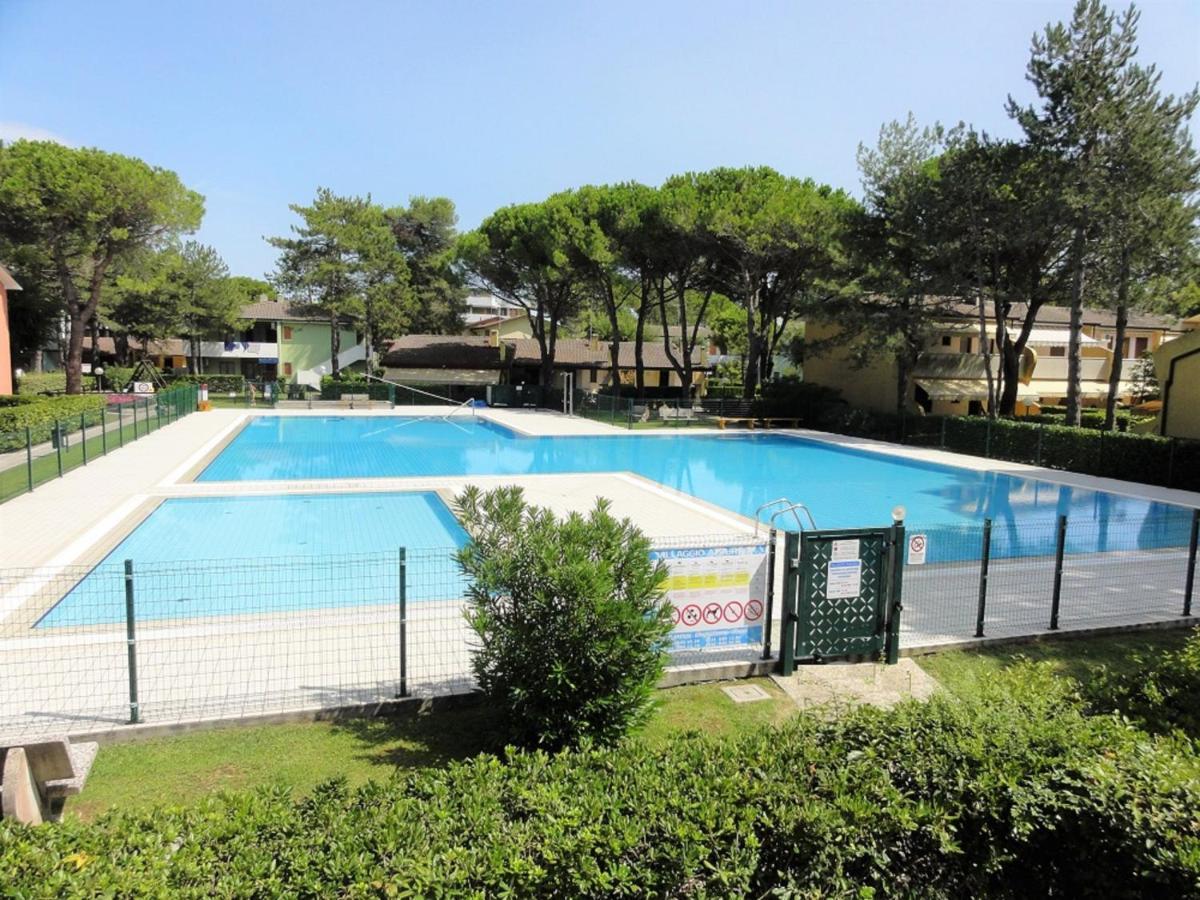Villaggio Azzurro - Appartamenti ビビオーネ エクステリア 写真