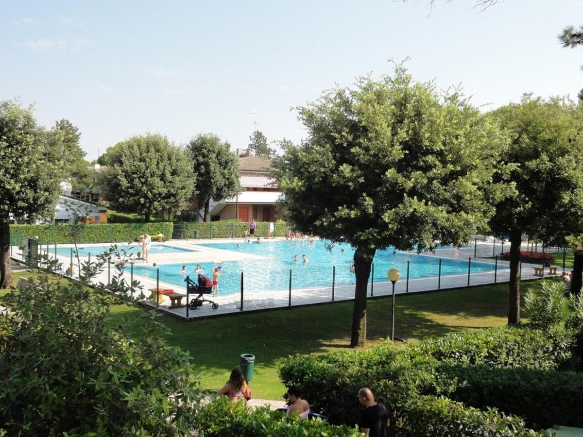 Villaggio Azzurro - Appartamenti ビビオーネ エクステリア 写真